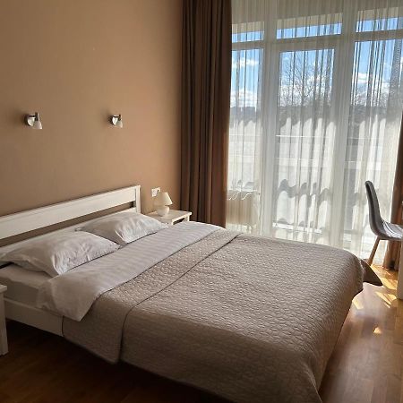 Avalonrestapartments Lviv Bagian luar foto